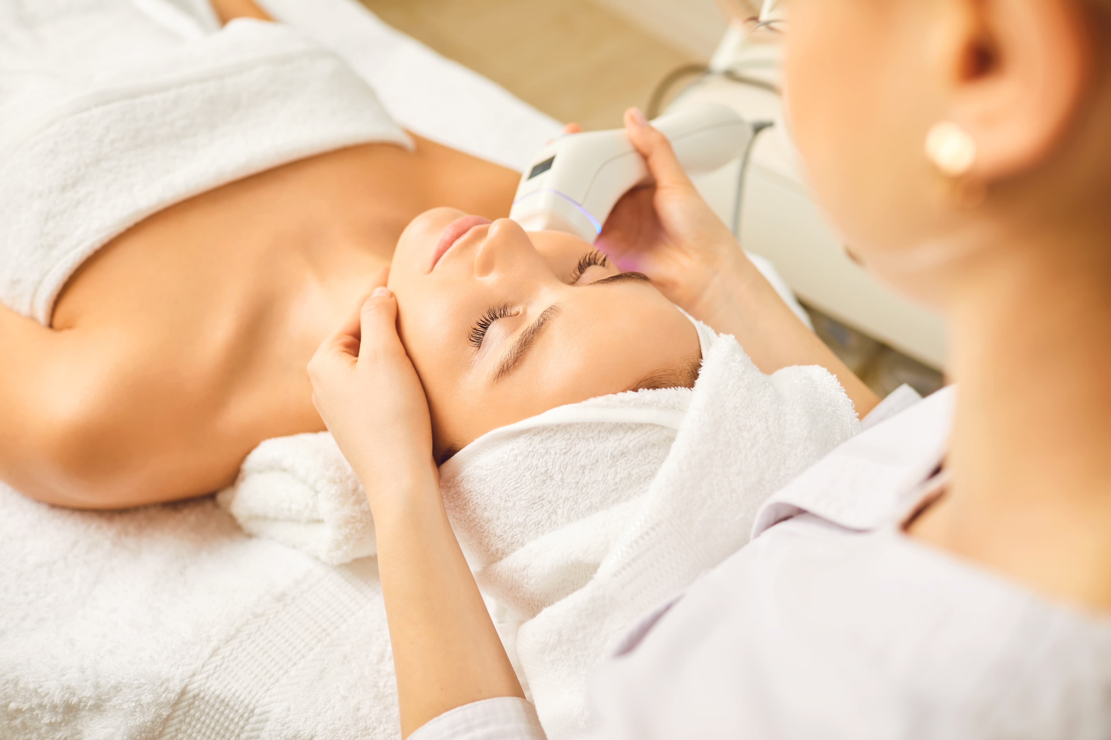 Oxygen Facials: The Secret to Radiant and Youthful Skin