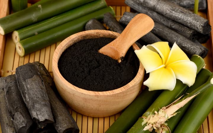 The Benefits of Charcoal Detox Treatments for Your Skin