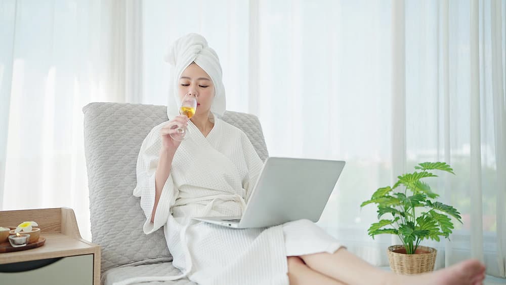 Luxurious Hair Treatments: Creambath, Hair Mask & Hair Spa