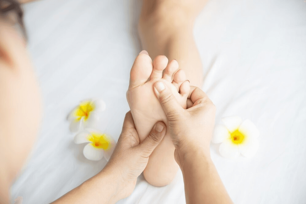 Combat Health Disruptions with Foot Reflexology Massage Points