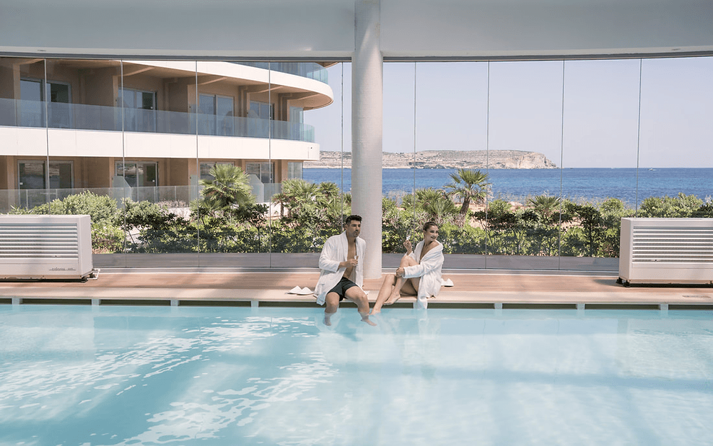 Health Benefits of a Day by the Pool