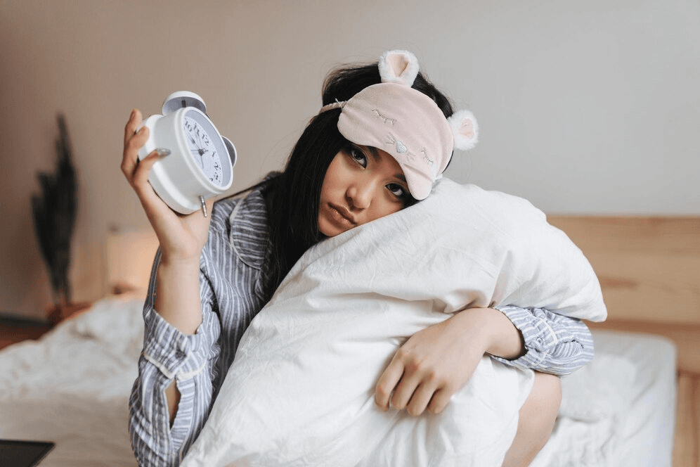 Struggling with Restless Sleep? Here's a Safe Solution for Insomnia